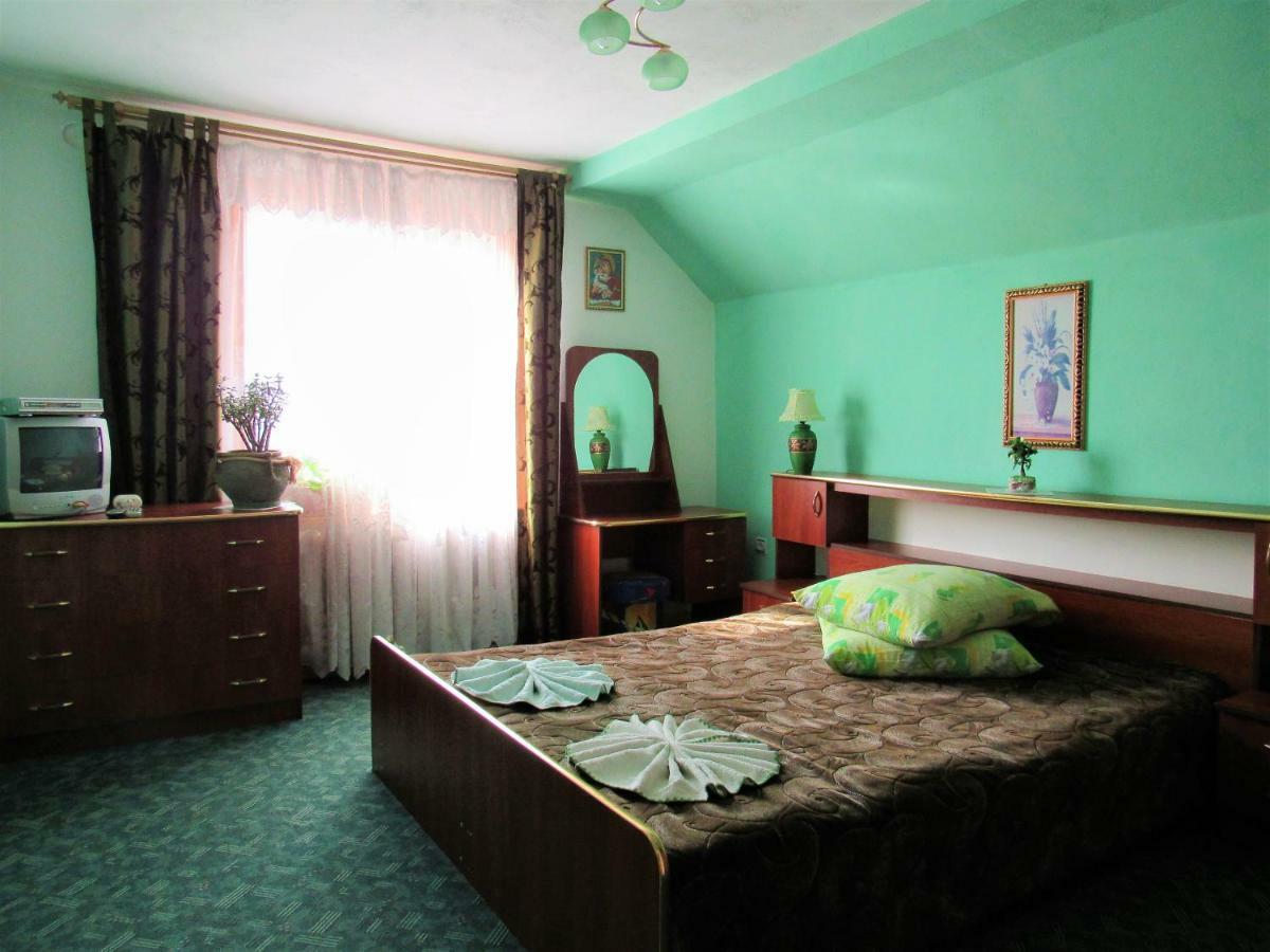 Відпочинок У Пронів Hotel Slavske Exterior photo